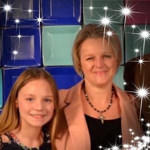 Meet your Posher, Tina